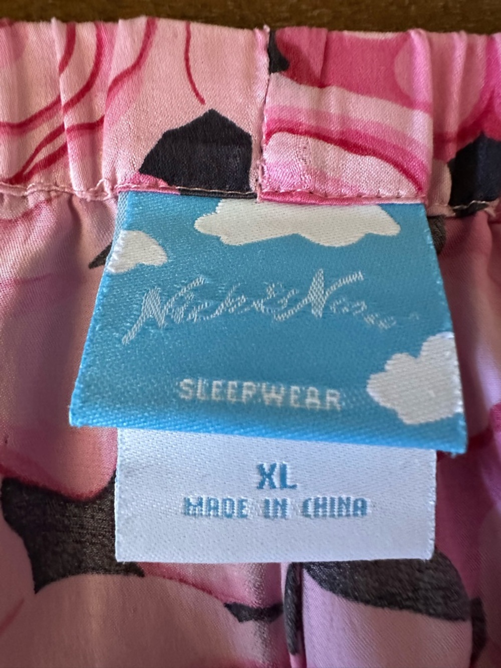 Nick & Nora Pink Rose Print 100% silk Pajama Set Floral Long Sleeve & Pants FLAW - Picture 5 of 15